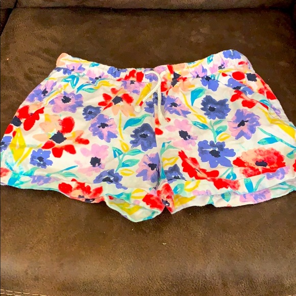 Flower girl shorts - Picture 1 of 3